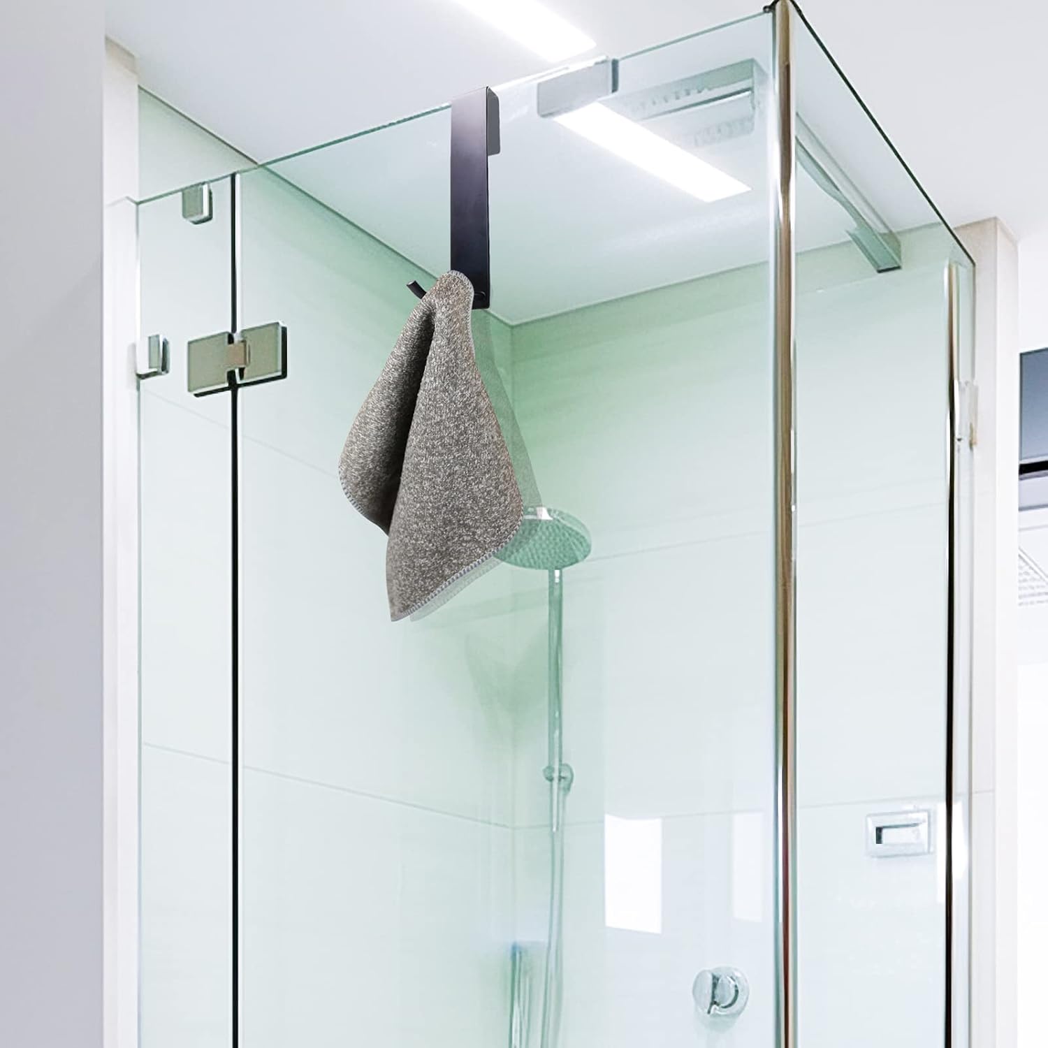 Qflushor Ganchos para puerta de ducha, gancho de puerta de vidrio para ducha, gancho para toalla de ducha sin marco, gancho para bata de baño,