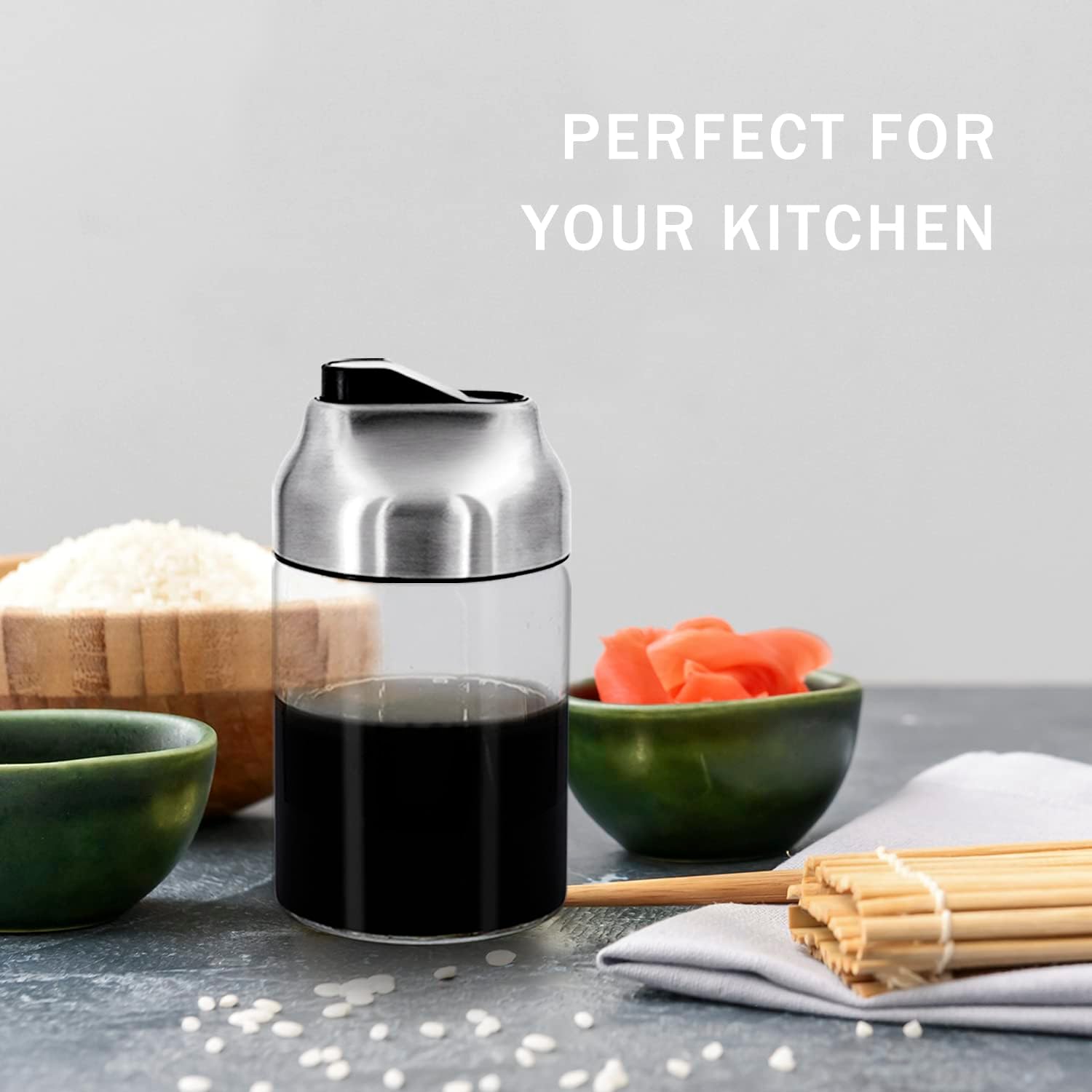 Aelga Dispensador de salsa de soja, dispensador de aceite y vinagre con boquilla antigoteo de 7 onzas con tapa abatible automática, aceite de vidrio