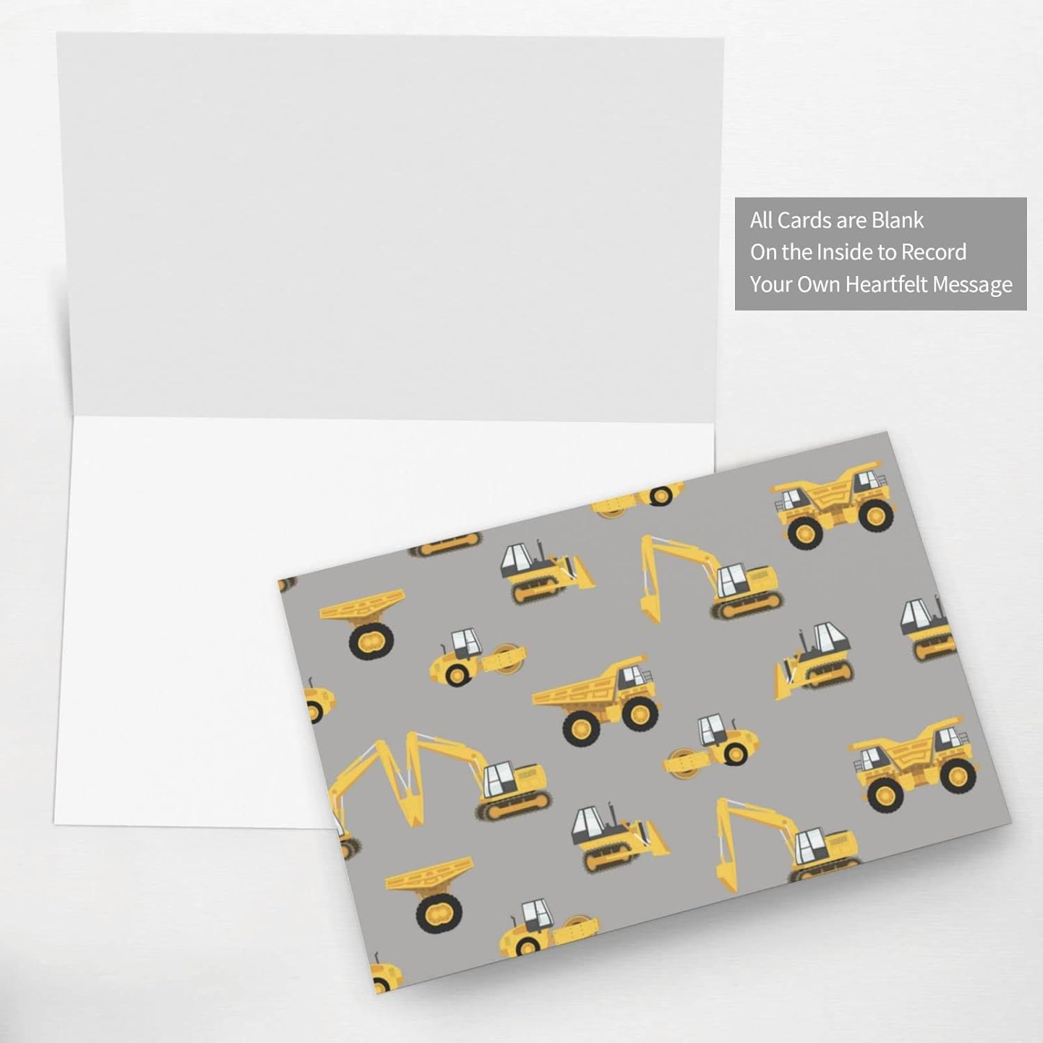 Los camiones de la construcción imprimen las tarjetas de felicitación del día de fiesta en blanco las tarjetas de la nota con los sobres