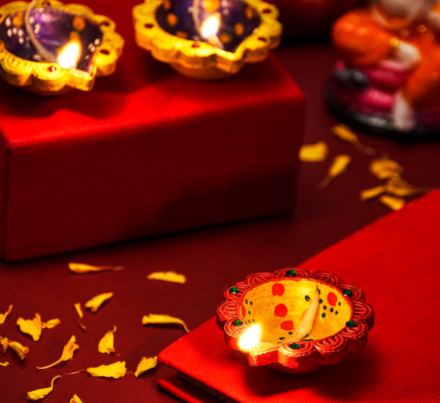 IndoTribe 12 piezas Diwali Diyas para decoración Diwali Decoraciones para el hogar Diwali luces Diwali Decoración Diwali Diya Diwali Vela Diwali