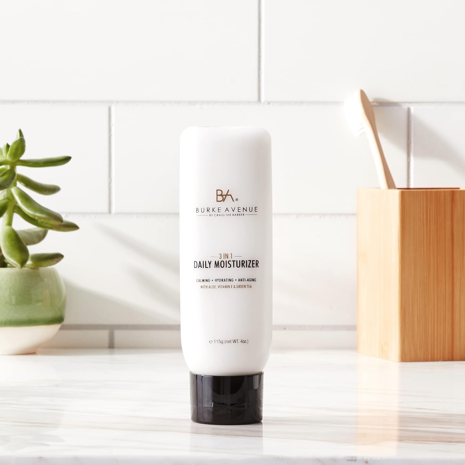 Burke Avenue – Hidratante diario 3 en 1, loción facial para hombres y bálsamo para después del afeitado, calmante e hidratante
