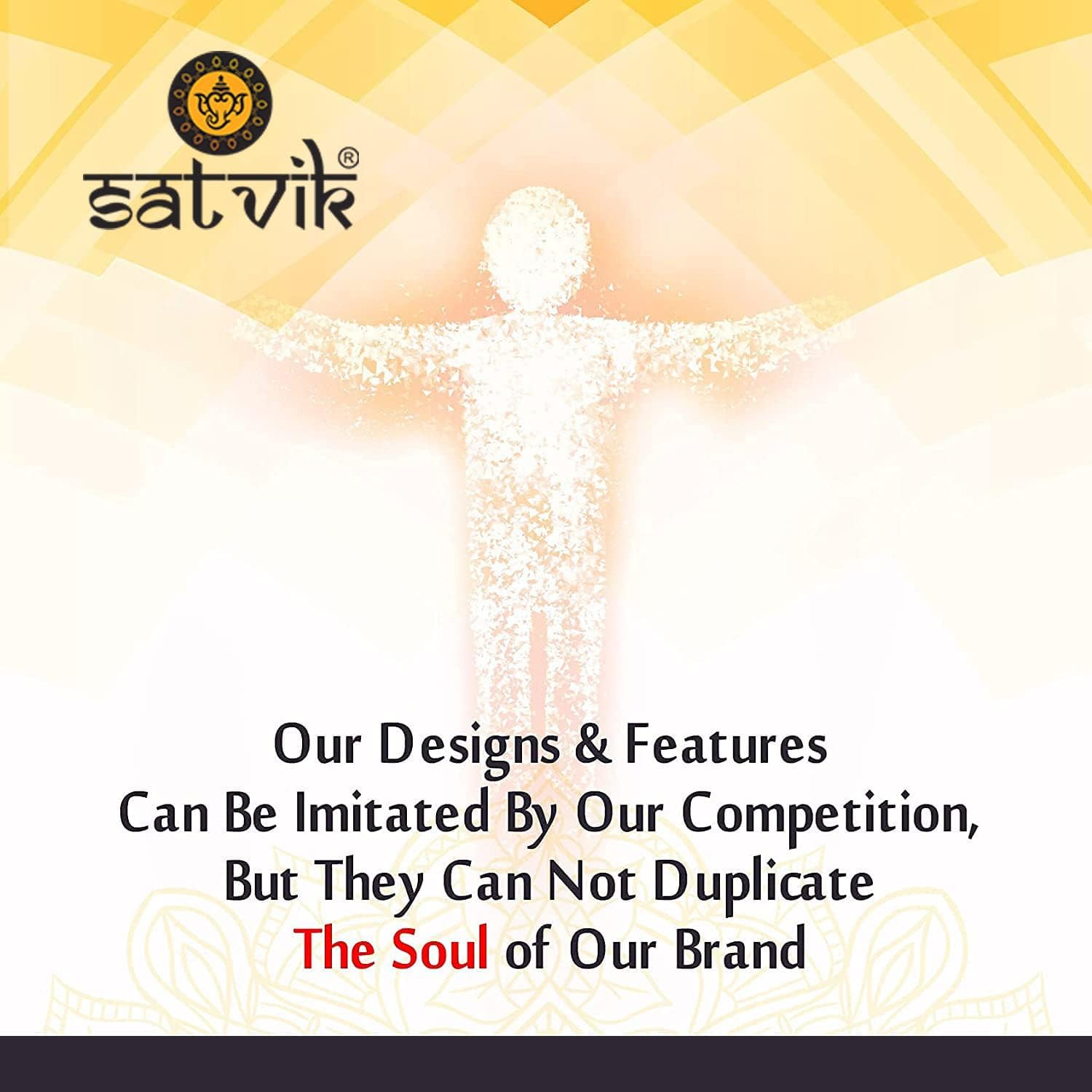 SATVIK 4 piezas Lakshmi Deepak para decoración de Diwali. Lámpara de aceite hecha a mano dorada grabada de metal de latón virgen Vilakku para Puja