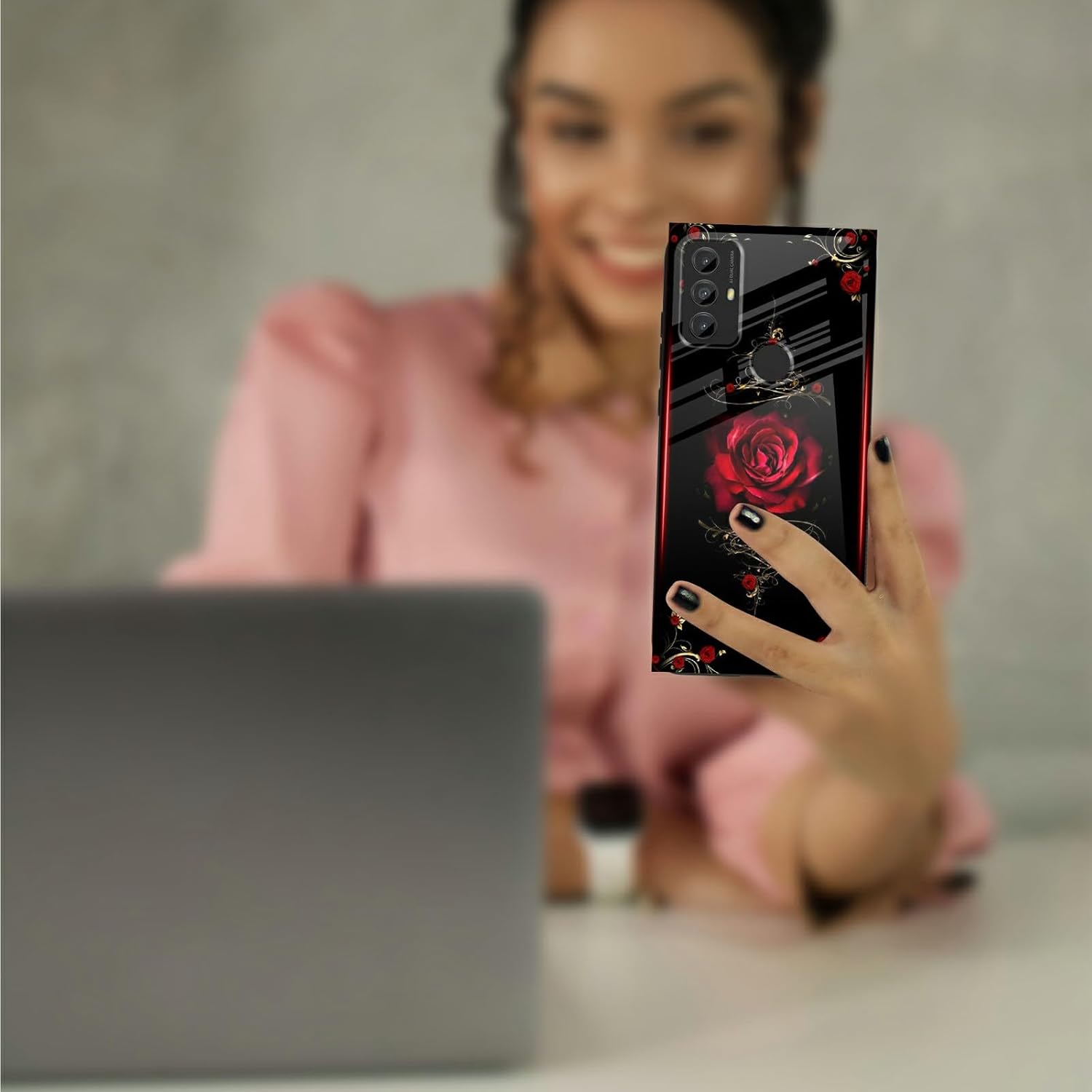 Funda para teléfono Motorola Moto G Play 2023 con protector de pantalla de vidrio templado delgado, cubierta negra, diseño elegante de flores rosas