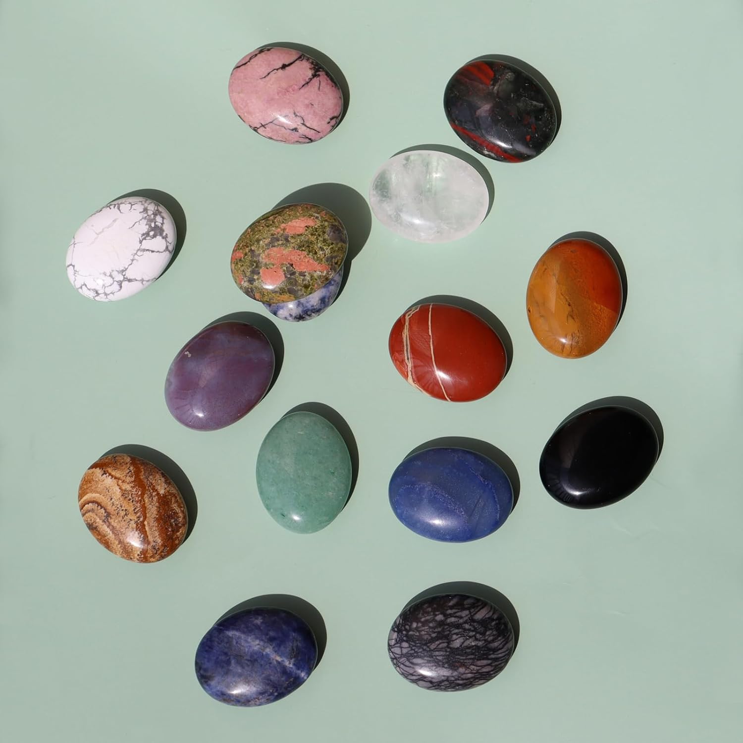 Mezcla de piedras de palma ovaladas de 1.7 pulgadas, 6 piezas de cristales curativos tallados a mano, piedra de preocupación para el pulgar para la
