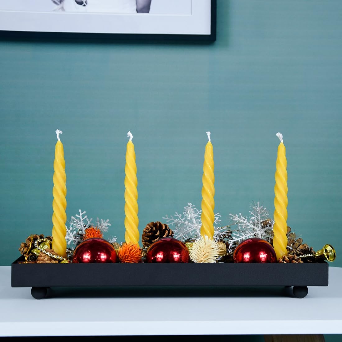 TELOSMA Bandeja portavelas de 4 asientos, soporte de velas de hierro negro mate para velas cónicas  Bandeja decorativa de mesa de comedor de fiesta,
