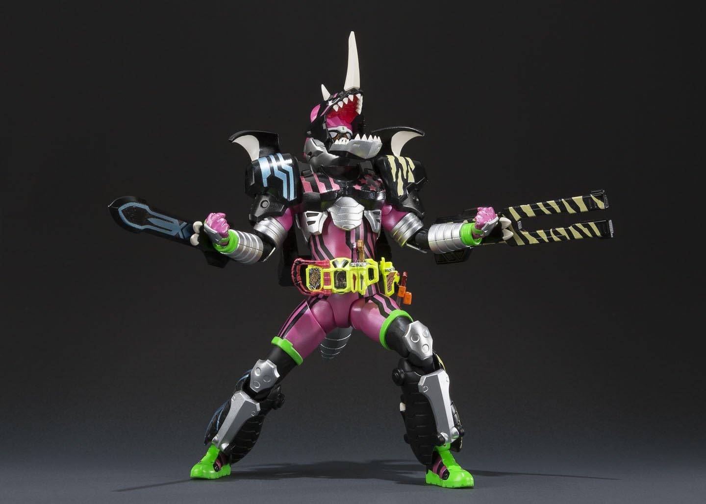 Bandai Tamashii Nations S.H. Figuarts Kamen Rider Ex-Aid Hunter Acción Gamer Nivel 5 “Kamen Rider Ex-Aid” Figura de acción