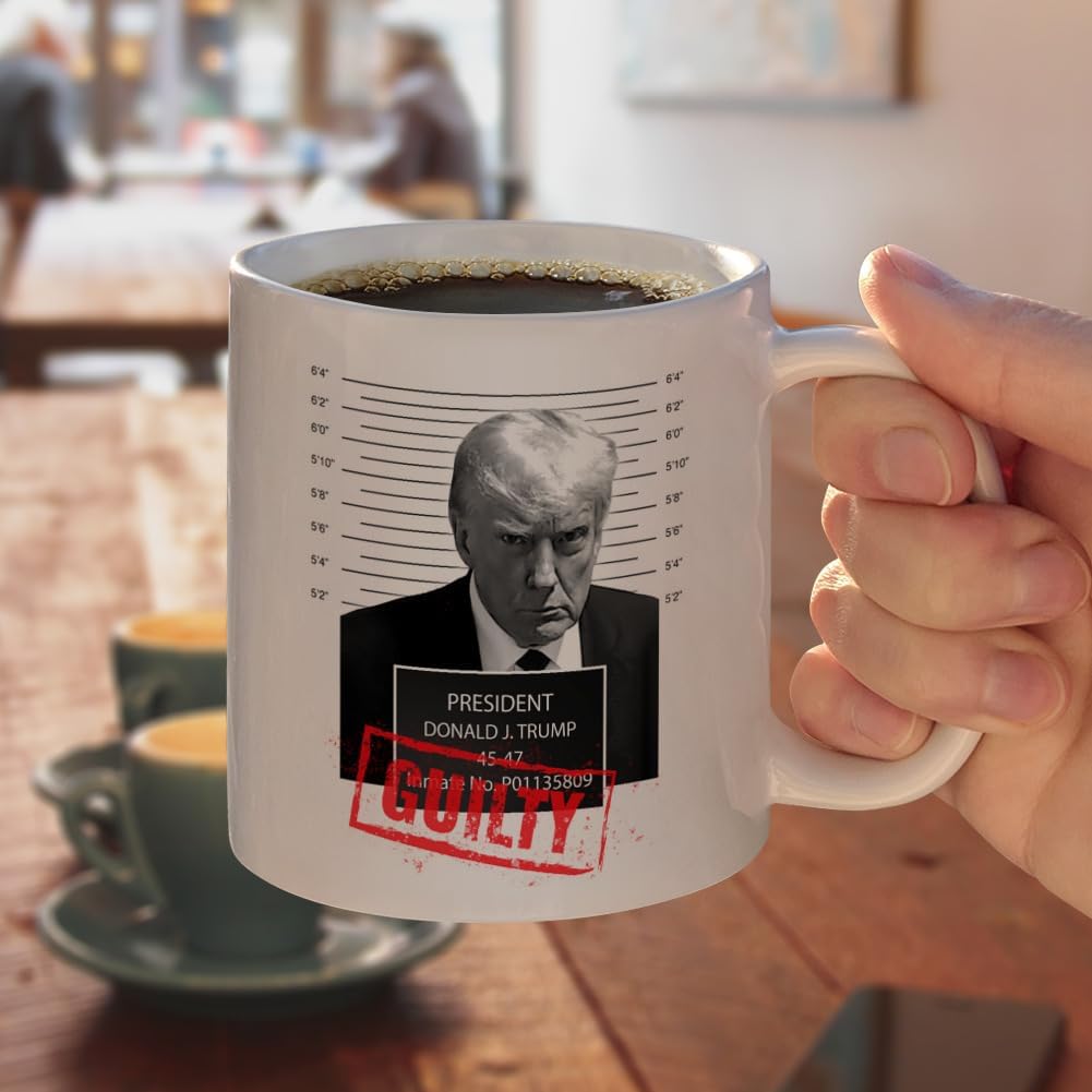 Trump Mugshot Guilty – Taza de café de cerámica, tazas de regalo novedosas para café, té y bebidas calientes, 11 onzas, color blanco