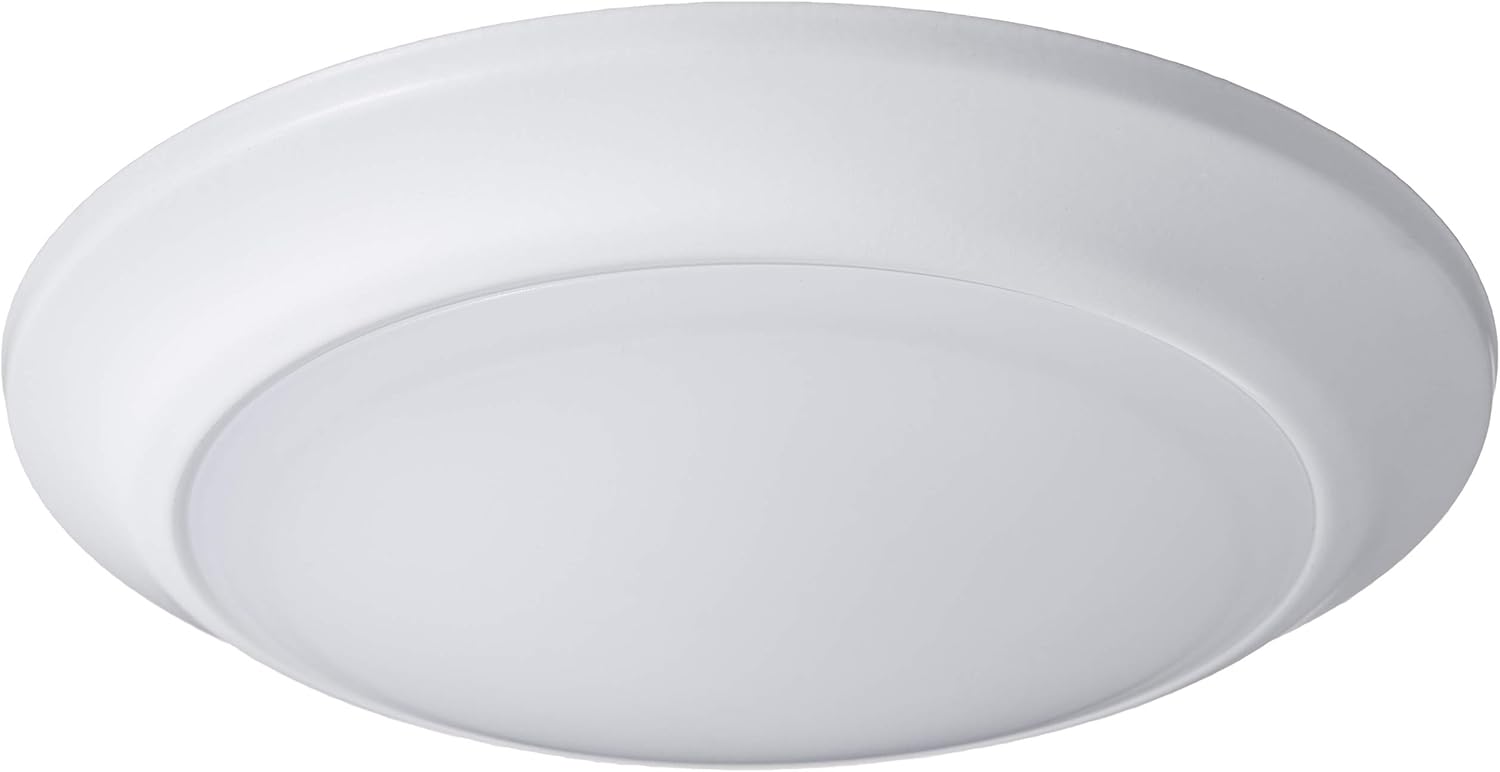 Westinghouse Lighting 6322900 LED grande para interiores y exteriores, regulable, montaje en superficie húmeda, acabado blanco con lente esmerilada,