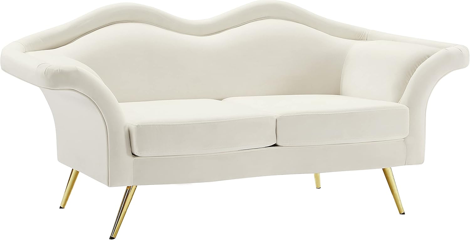 Meridian Furniture Lips Collection – Sofá biplaza tapizado de terciopelo con patas de metal dorado resistentes, color crema