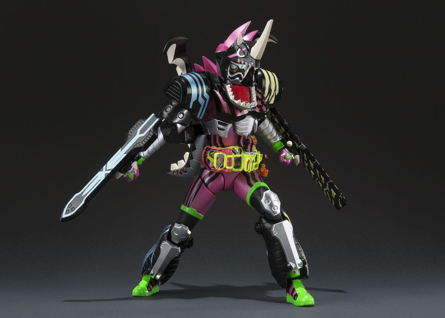 Bandai Tamashii Nations S.H. Figuarts Kamen Rider Ex-Aid Hunter Acción Gamer Nivel 5 “Kamen Rider Ex-Aid” Figura de acción