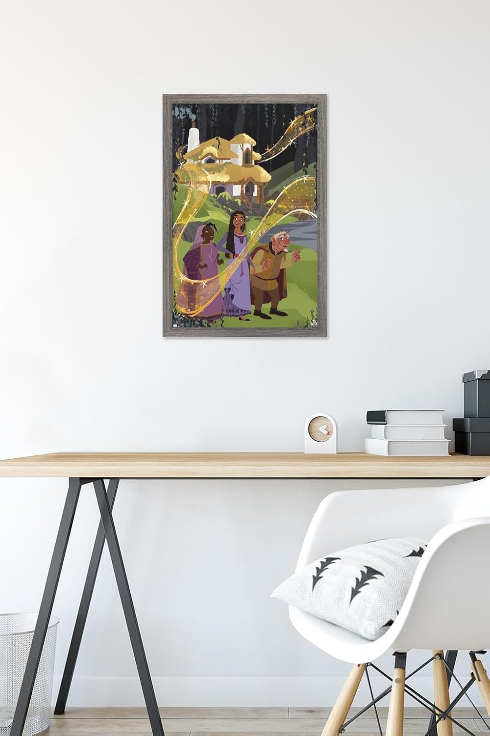 Trends International Disney Wish – Póster de collage 1 (familiar), 14.72 x 22.37 pulgadas, versión enmarcada de madera de granero