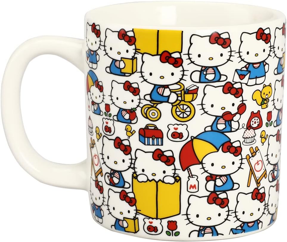 Bioworld Taza de cerámica Hello Kitty All Over Print de 16 oz