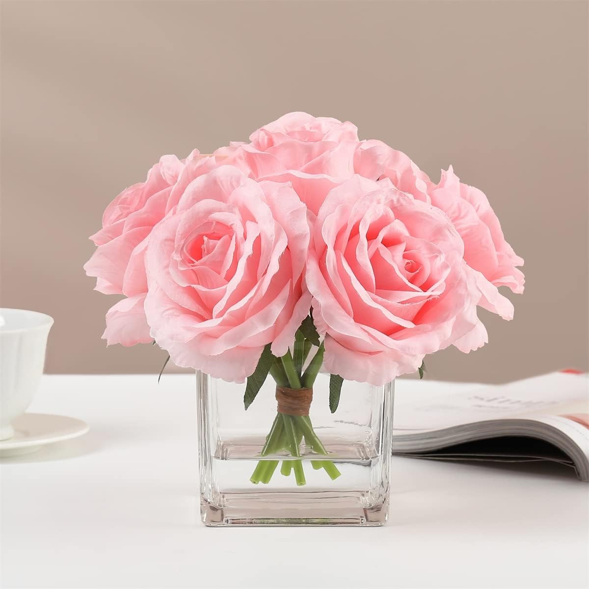 rubystory 7 rosas artificiales de tallo grande en jarrón, rosa falsa con flores falsas en jarrón para decoración del hogar, mesa de boda (rosa)