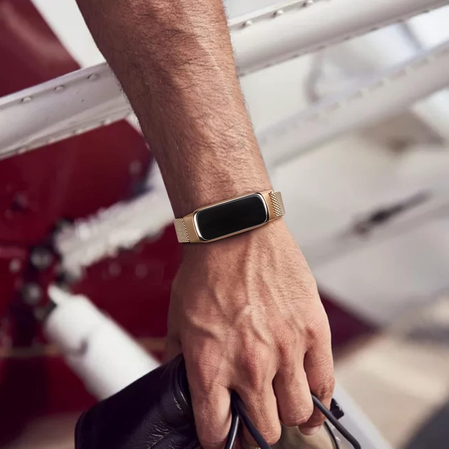 Amzpas Correa de metal compatible con bandas Fitbit Luxe para mujeres y hombres, correa de repuesto de malla de acero inoxidable para Fitbit