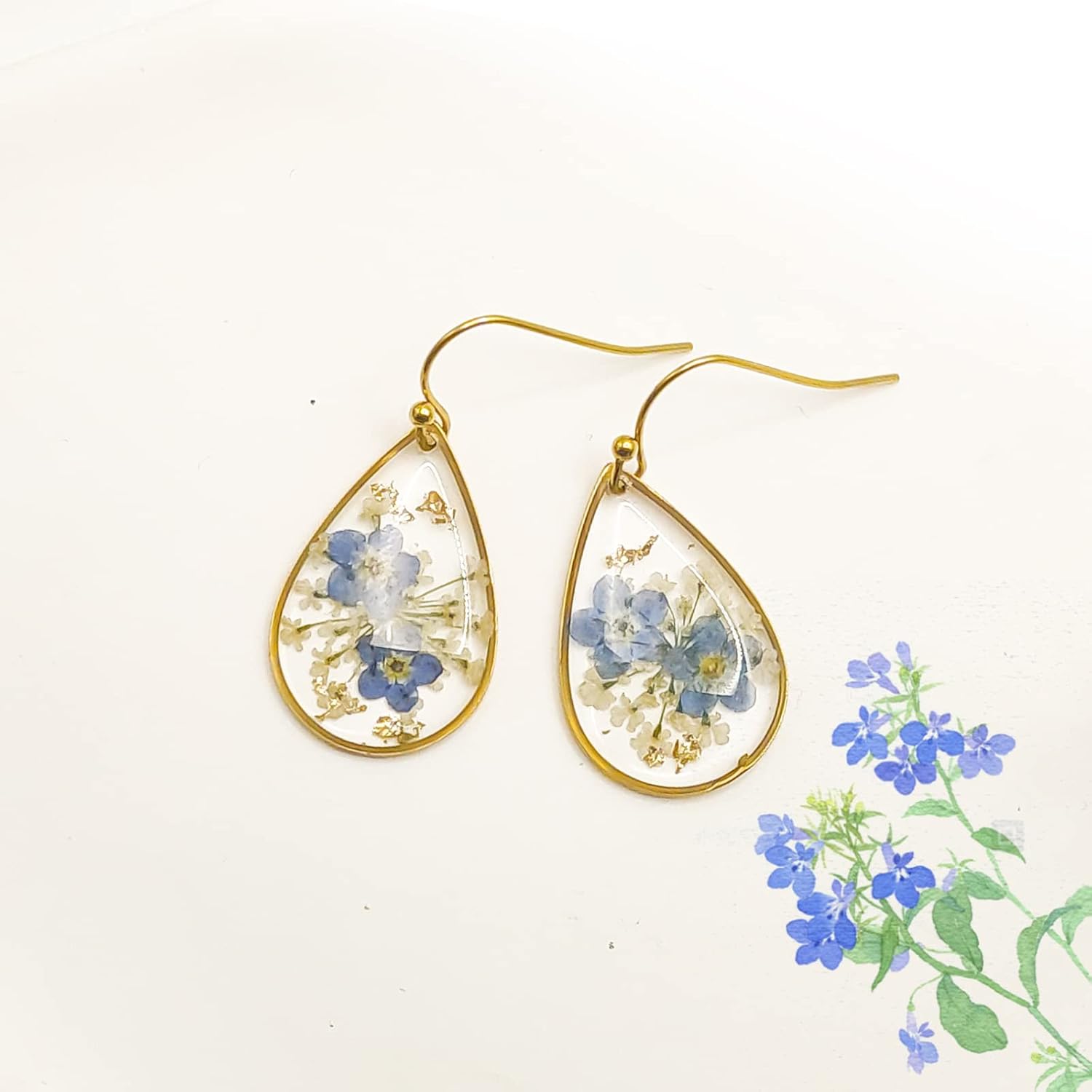 Pressed Flower Earrings,Handmade Pressed Forget-me-not Flower Earrings for Women,Unique Resin Drop Dangle Plant Earrings Dry Flowers,perfect for