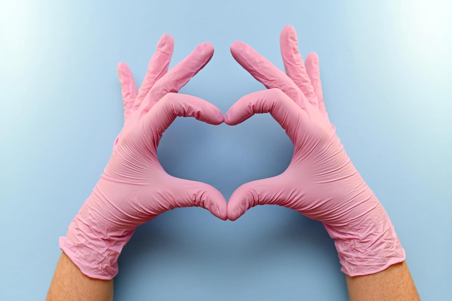 Inspire Guantes desechables sin látex  Guantes de nitrilo rosa para peluquería y uñas, guantes desechables de nitrilo esteticista