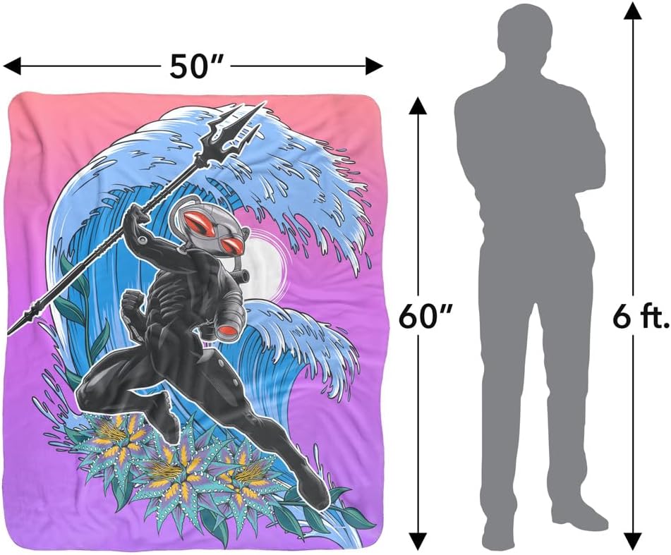 Aquaman and The Lost Kingdom – Manta de 50 x 60 pulgadas, manta negra con textura sedosa al tacto, manta de sherpa súper suave