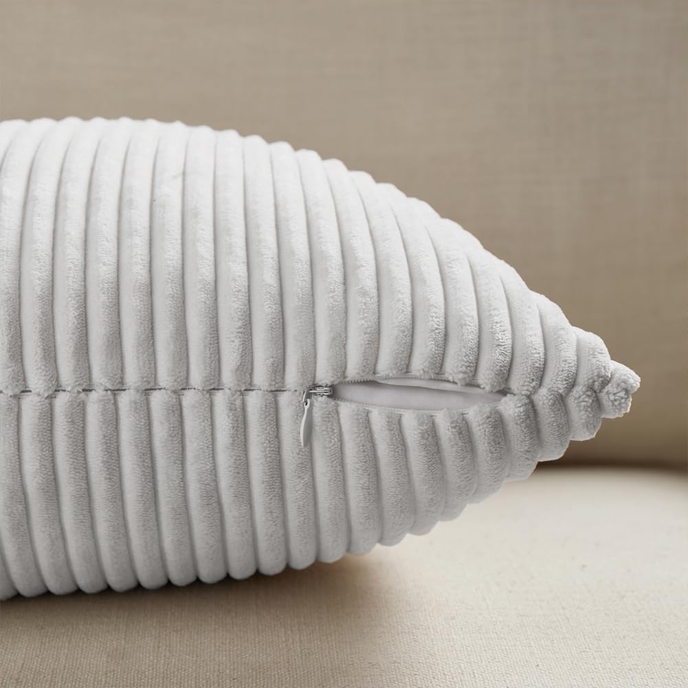 Fancy Homi Paquete de 2 fundas de almohada decorativas grandes de color blanco de 24 x 24 pulgadas para sala de estar, sofá cama, estilo rústico,