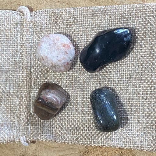 Kit de piedra del zodiaco Leo Healing Atlas! Aprovecha el poder transformador de las piedras, ónix negro, labradorita y madera petrificada. Aumenta
