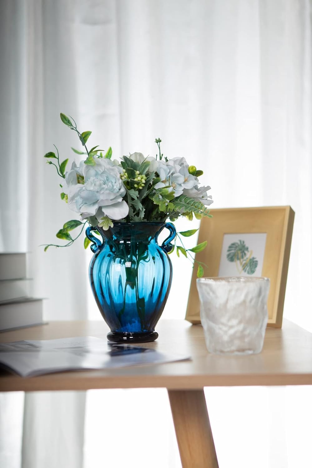 Lujoso florero de cristal azul para centro de mesa, florero de vidrio tintado transparente de alta calidad con asa, arreglo floral creativo de