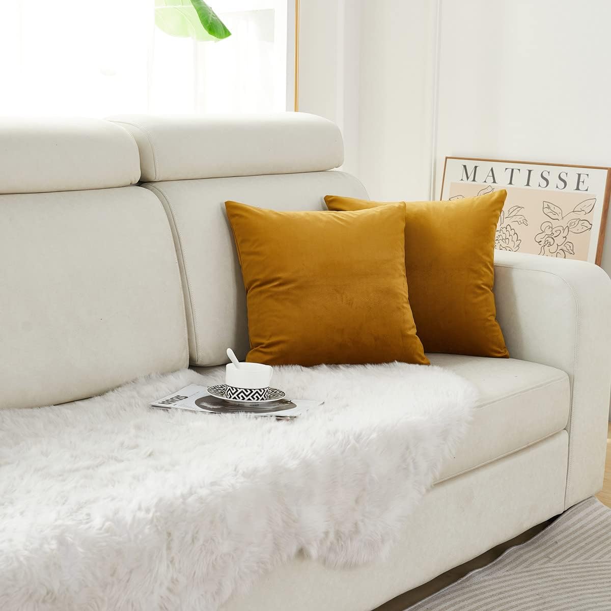 Juego de 2 fundas de almohada decorativas de terciopelo suave y grueso de 20 x 20 pulgadas para sofá, cama, silla, amarillo dorado