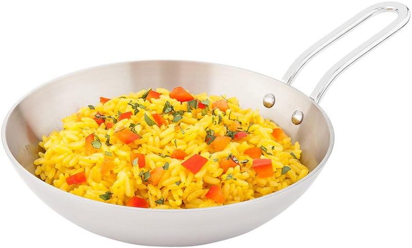 Restaurantware Mini sartén de 6.5 pulgadas, 1 sartén curvada, resistente a las manchas con mango de acero inoxidable plateado, apto para