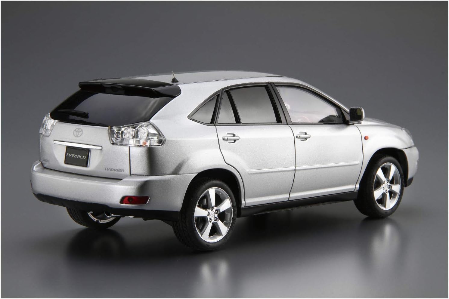 Aoshima Bunka Kyozai 124 The Model Car Series No.105 Toyota GSU30W Harrier 350G Premium L Paquete 2006 Modelo de coche
