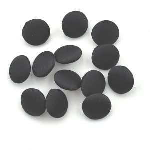 YOOGCORETT 30 botones cubiertos de tela de satén negro con vástago para botones de vestido de novia, costura de bricolaje, decoraciones hechas a YOOGCORETT 30 botones cubiertos de tela de satén negro con vástago para botones de vestido de novia, costura de bricolaje, decoraciones hechas a