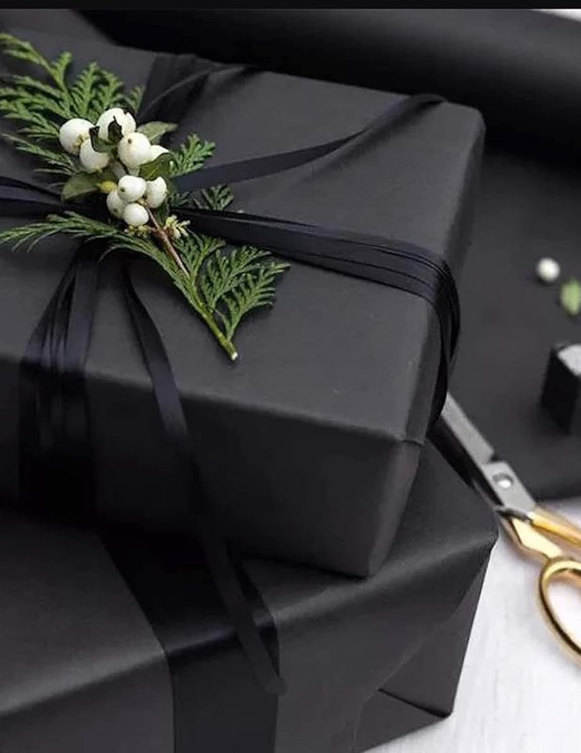 Rollo de papel de regalo negro kraft  24 x 1181 pulgadas (98 pies), rollo de papel para manualidades ideal para envolver regalos, proyectos de arte
