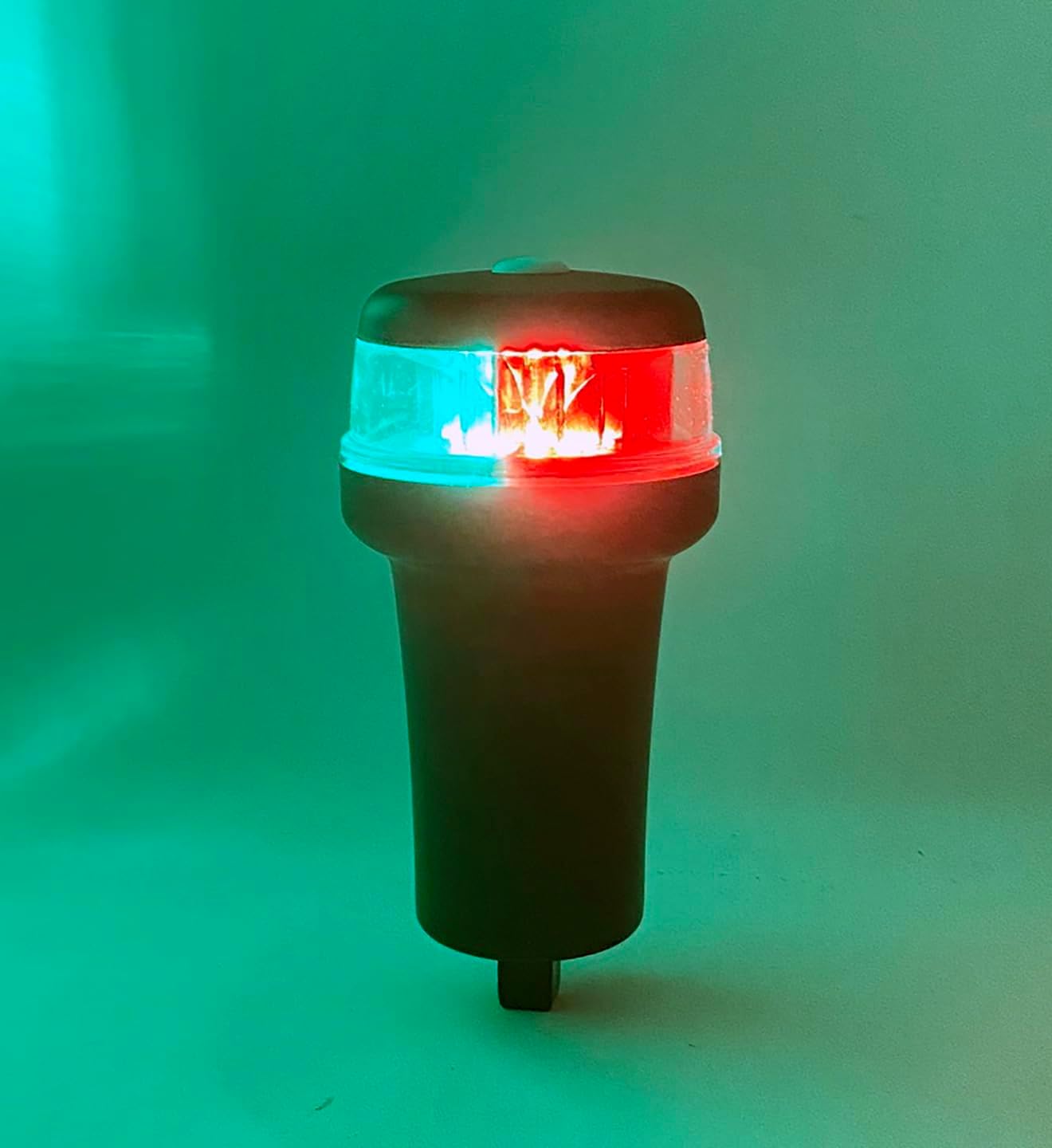 Pactrade Marine Luz de navegación de carcasa negra LED 3 AA funciona con pilas verde y rojo con adaptador barco inflable sin base adhesiva de