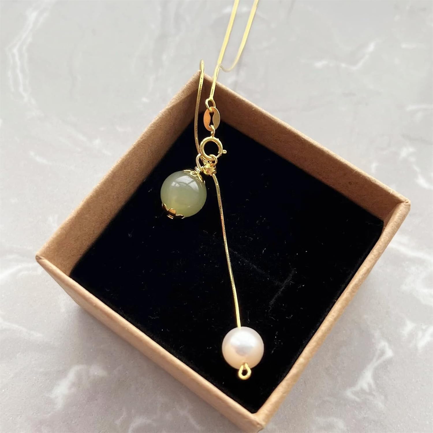 FOOIND Real Natural Hetian Jade Necklace for Women Girl, Handmade Crystal Pearl Green Jade Necklace Choker Pendant as Gift for Friends, Mother,
