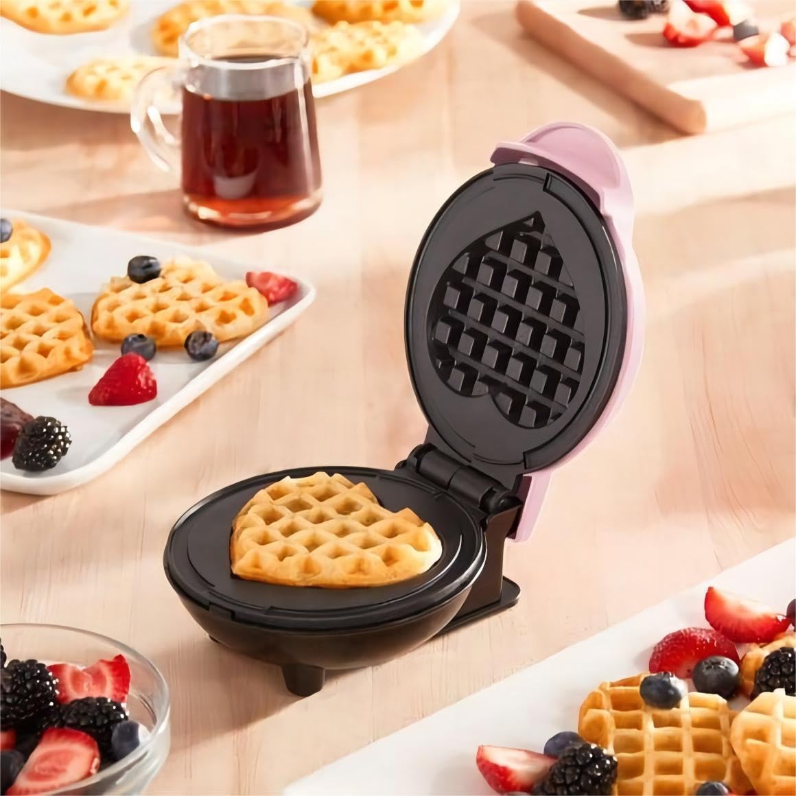 Mini Maker Waffle Maker 5″ Oblea antiadherente de hierro relleno Wafflera rellena control de dorado ajustable, corazón, azul
