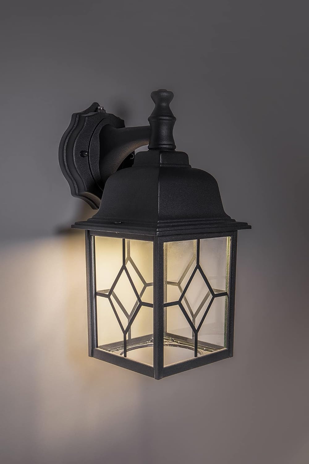 CORAMDEO Lámpara de pared cuadrada LED para exteriores, del atardecer al amanecer, para porche, patio, terraza, 100 W de luz de 11 W de potencia,