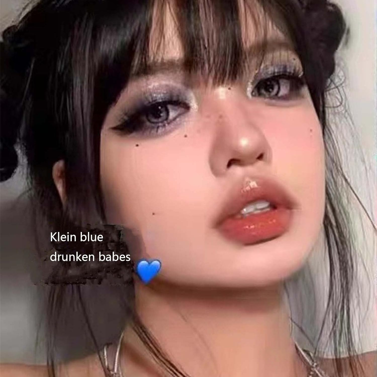 Paleta de sombras de ojos ahumadas, 6 colores fríos paleta de sombra de ojos con purpurina Klein Blue Black Paleta de sombra de ojos Maquillaje
