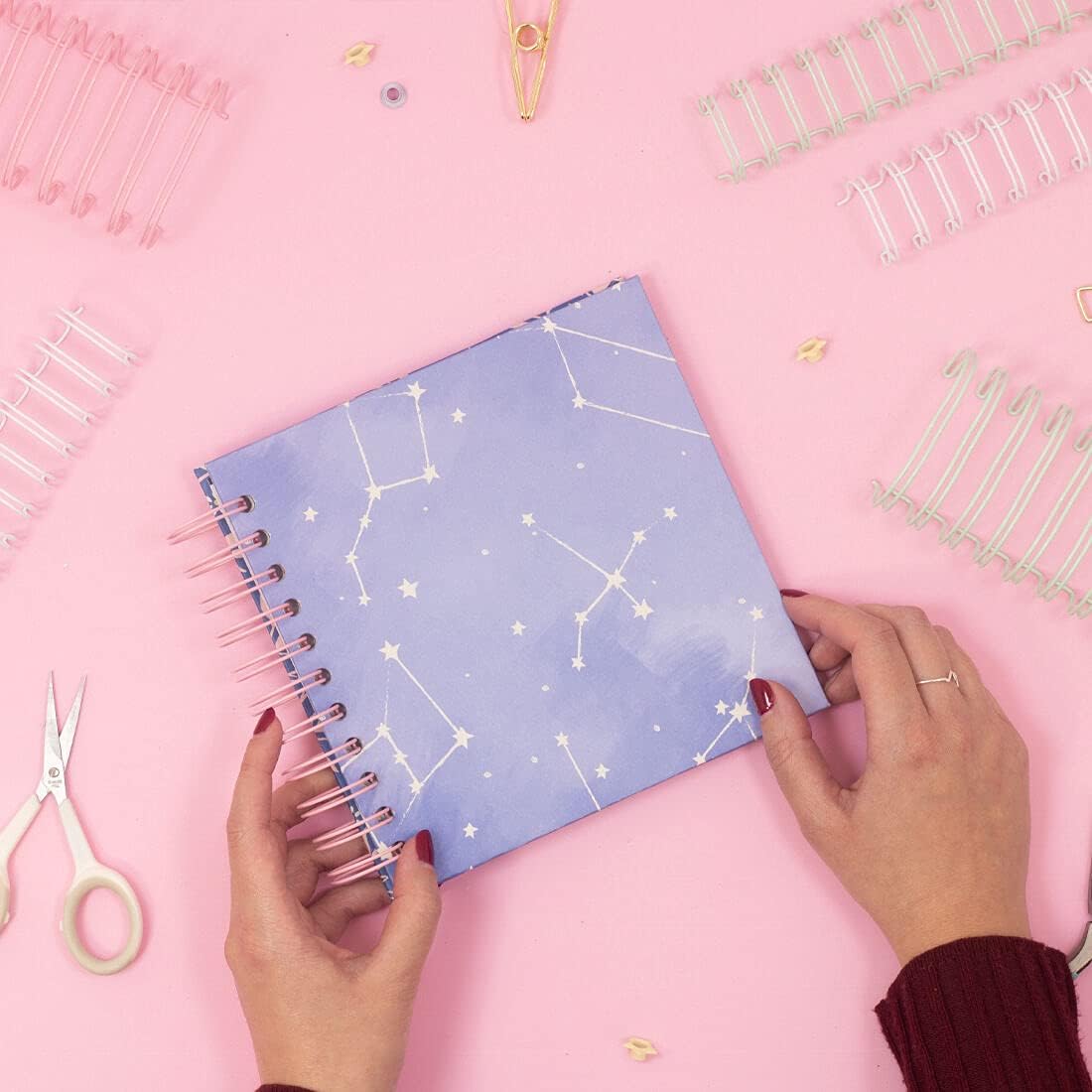 Craftelier – Juego de 2 carpetas en espiral de doble anillo para álbumes, cuadernos, diarios o calendarios  Ideal para álbumes de recortes y otros