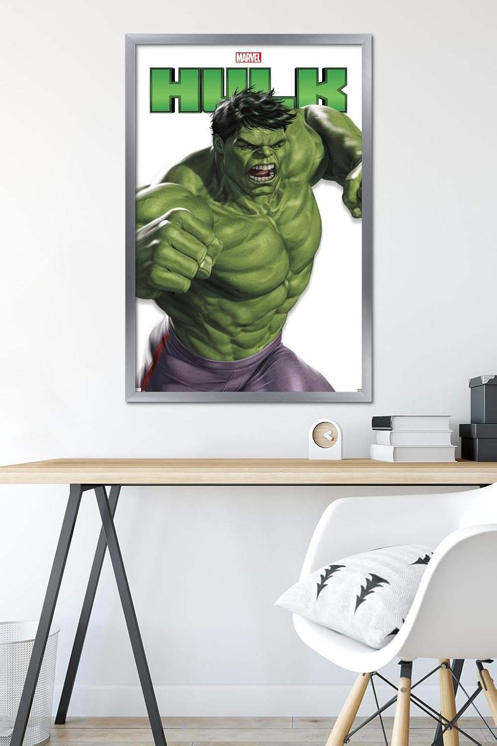 Trends International Marvel Comics – Póster de pared de la serie de características de Hulk, 22.37 x 34.00 pulgadas, versión enmarcada plateada