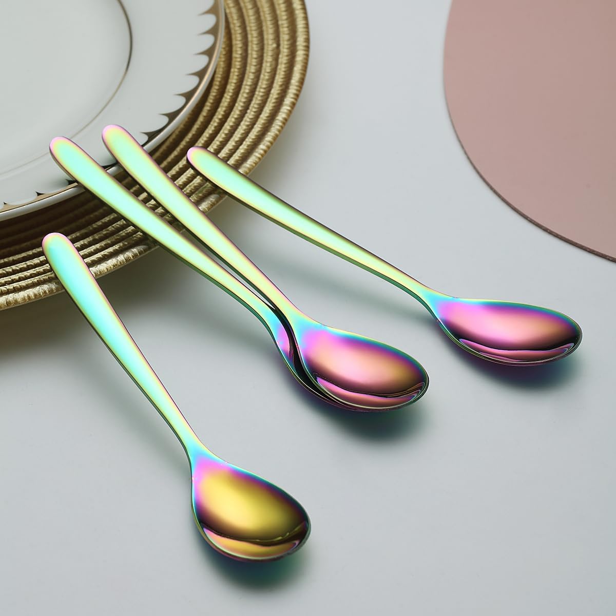 Kyraton Cucharitas de arco iris, 12 cucharas de té de acero inoxidable de 6.5 pulgadas con colorido chapado de titanio, cucharas de helado, cuchara