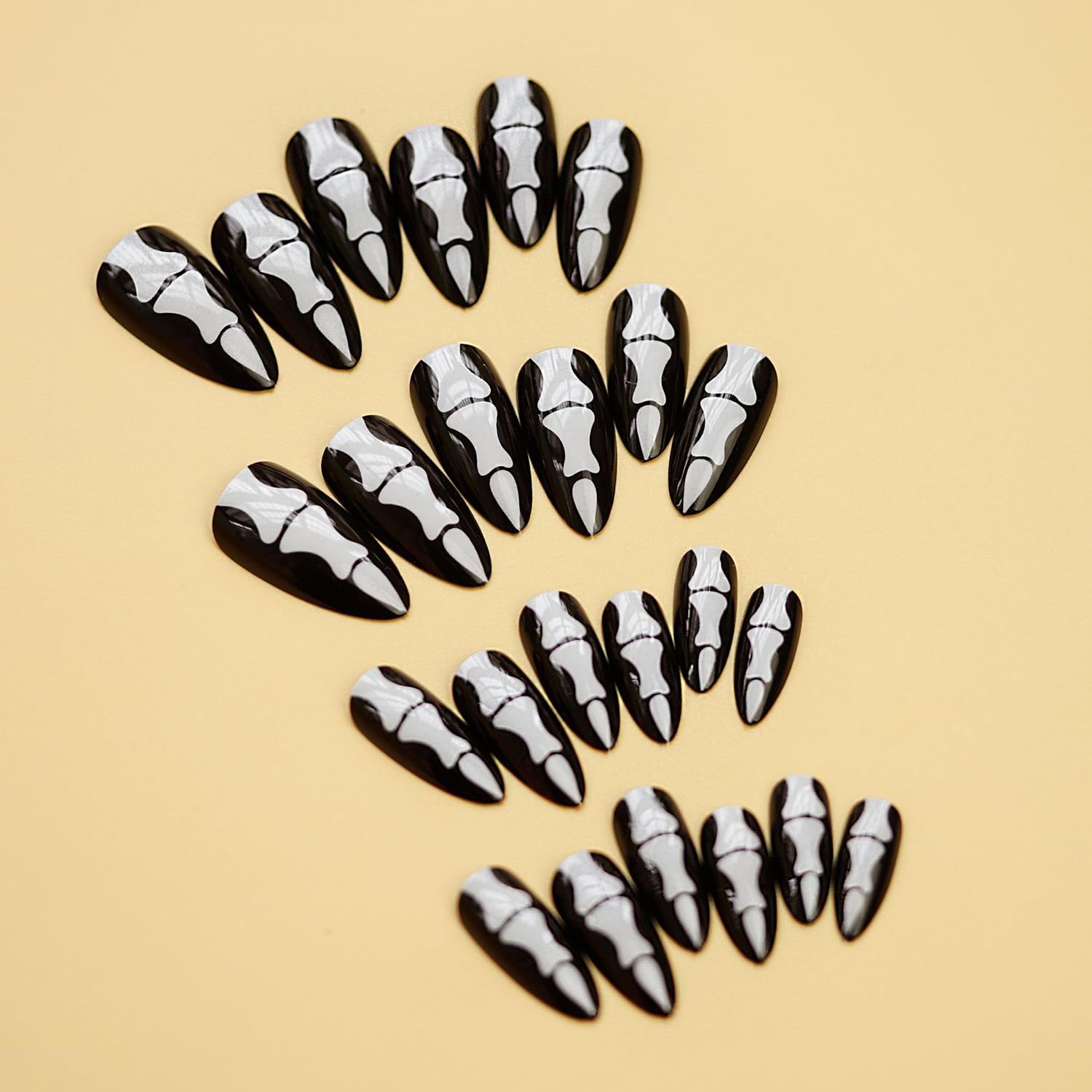 Uñas postizas negras a presión con diseños de Halloween, uñas postizas largas de almendra, uñas acrílicas góticas, uñas postizas de hueso gótico de