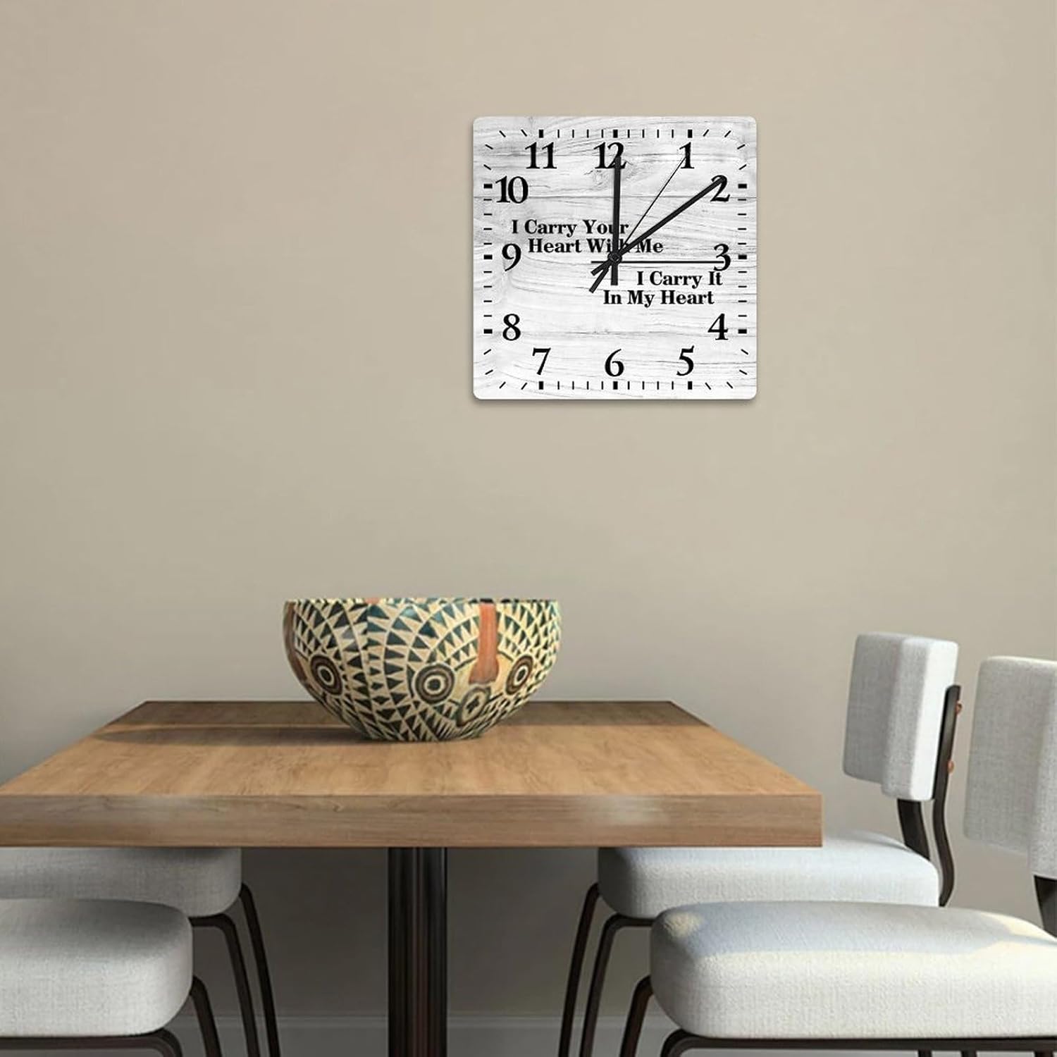 Reloj de pared cuadrado con texto en inglés I Carry Your Heart with Me I Carry It in My Heart, reloj de pared grande con citas, funciona con pilas,
