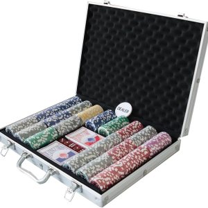 THUNDERBAY Juego de 500 fichas de póquer compuesto de arcilla con estuche de aluminio, dos barajas de cartas, distribuidor y botón ciego y 5 dados THUNDERBAY Juego de 500 fichas de póquer compuesto de arcilla con estuche de aluminio, dos barajas de cartas, distribuidor y botón ciego y 5 dados