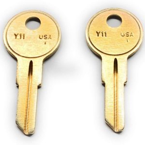 Par de llaves de repuesto para archivador HON y varios muebles de oficina con códigos 101E a 255E cortados a código (122E) Par de llaves de repuesto para archivador HON y varios muebles de oficina con códigos 101E a 255E cortados a código (122E)