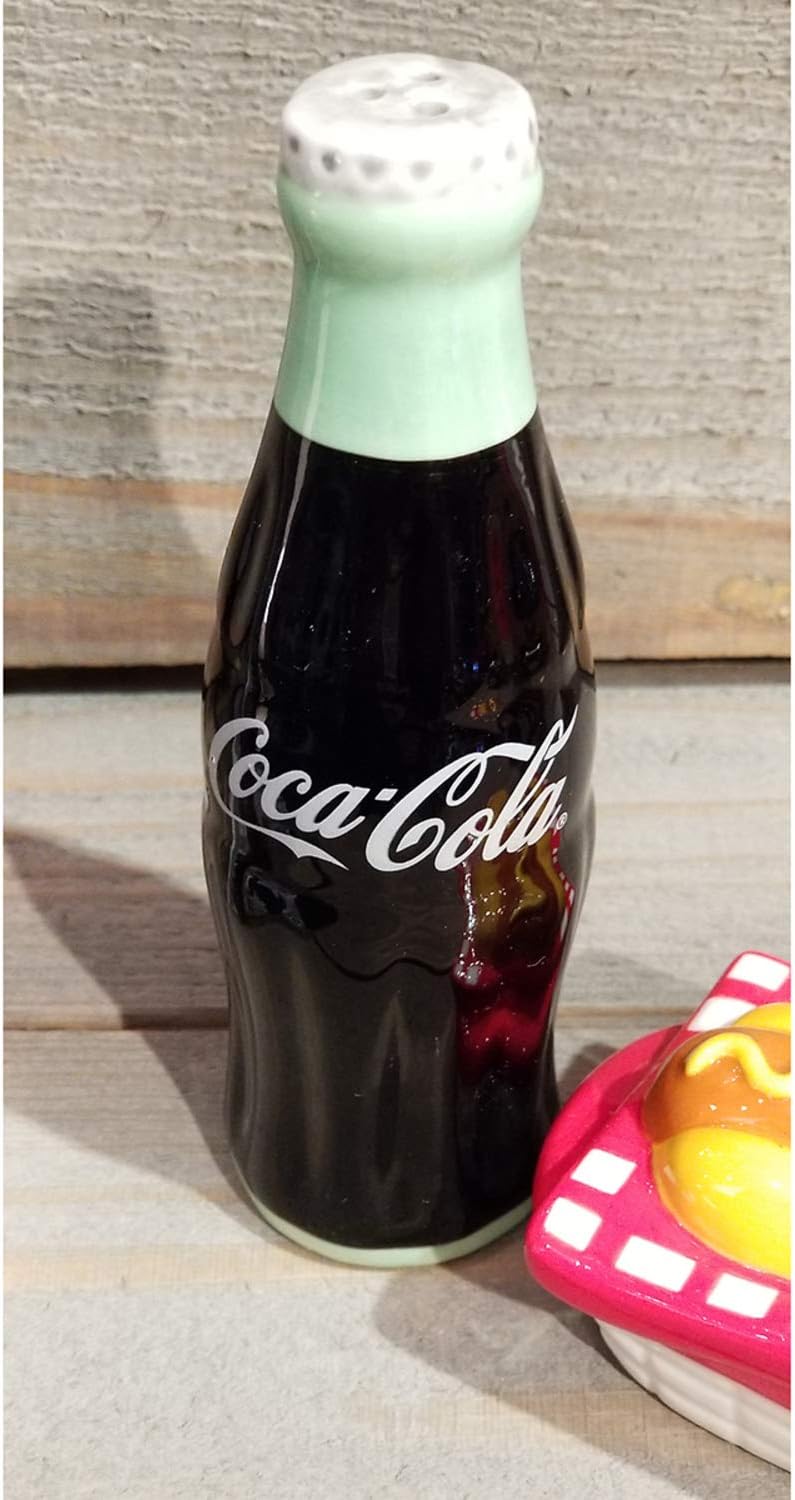 Coca-Cola – Juego de salero y pimentero de cerámica para perros calientes y botella de contorno, tamaño único, multicolor