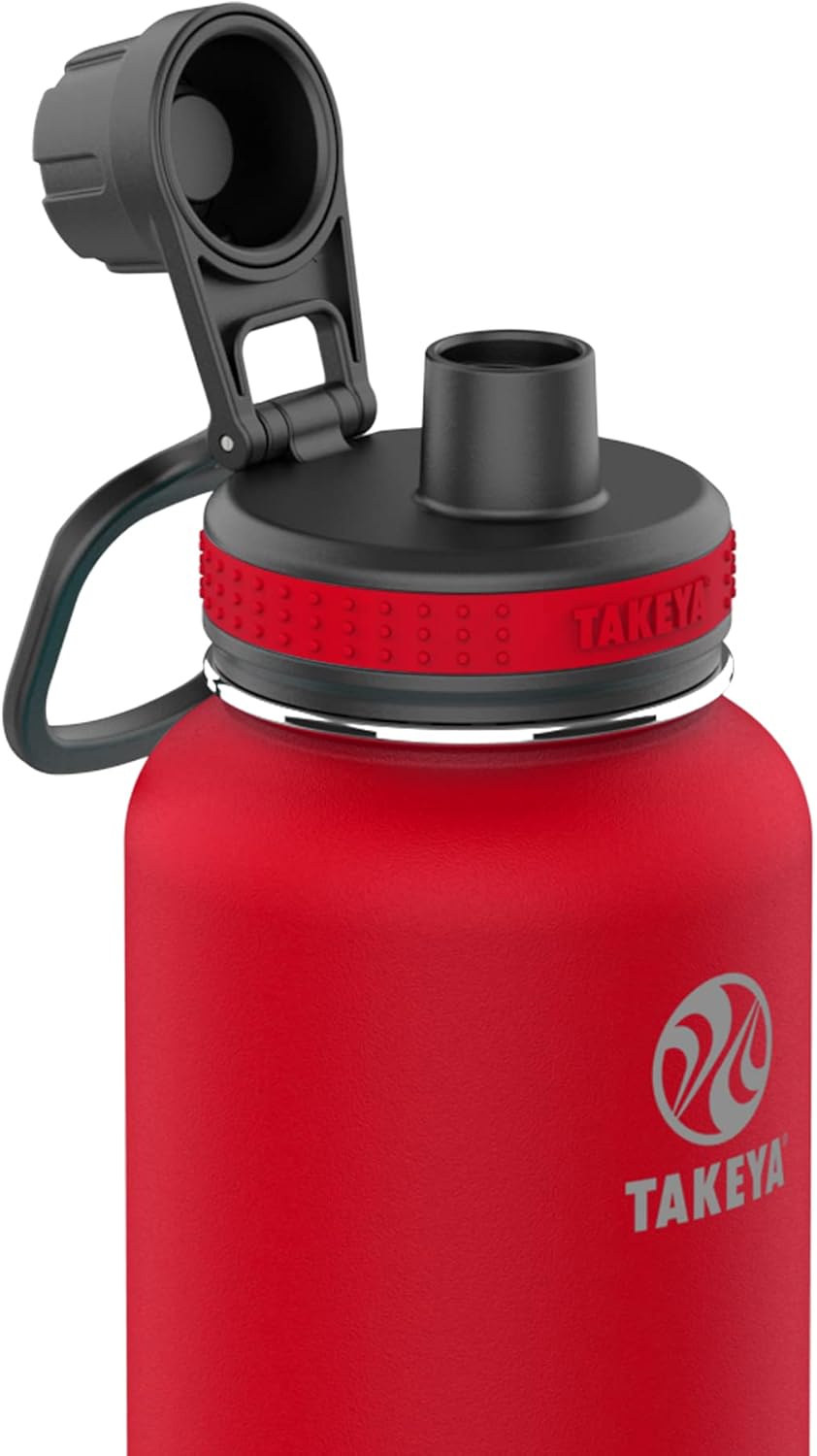 Takeya Originals – Botella de agua de acero inoxidable aislada al vacío de 32 onzas con tapa con popote, fuego