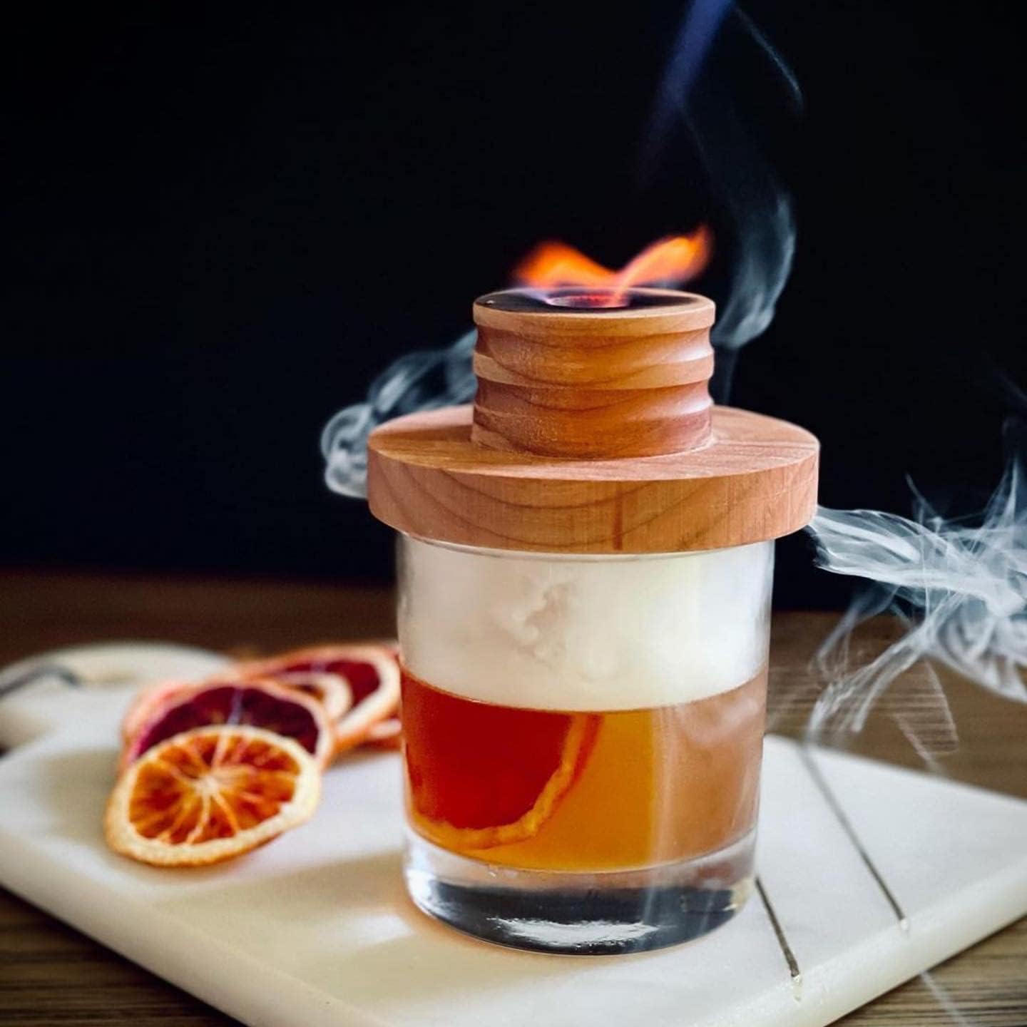 SmokeTop – Paquete de 4 chips de madera (cereza, nogal, arce, roble)  Chips de cóctel para cócteles antiguos, whisky y bourbon  Fabricado en los