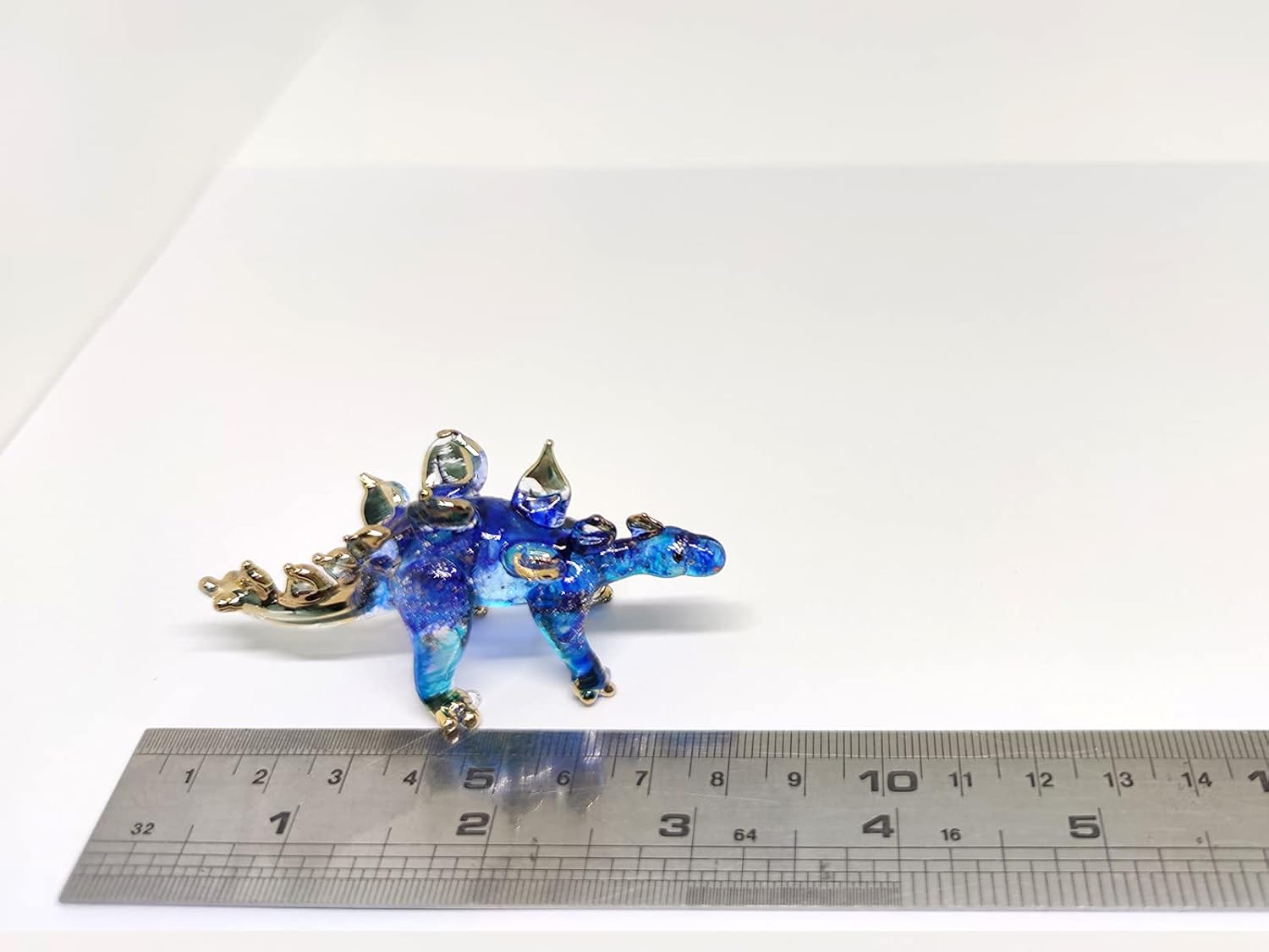Stegosaurus – Figuras miniatura de dinosaurio soplado a mano, animales artísticos, regalo coleccionable, decoración del hogar (azul)