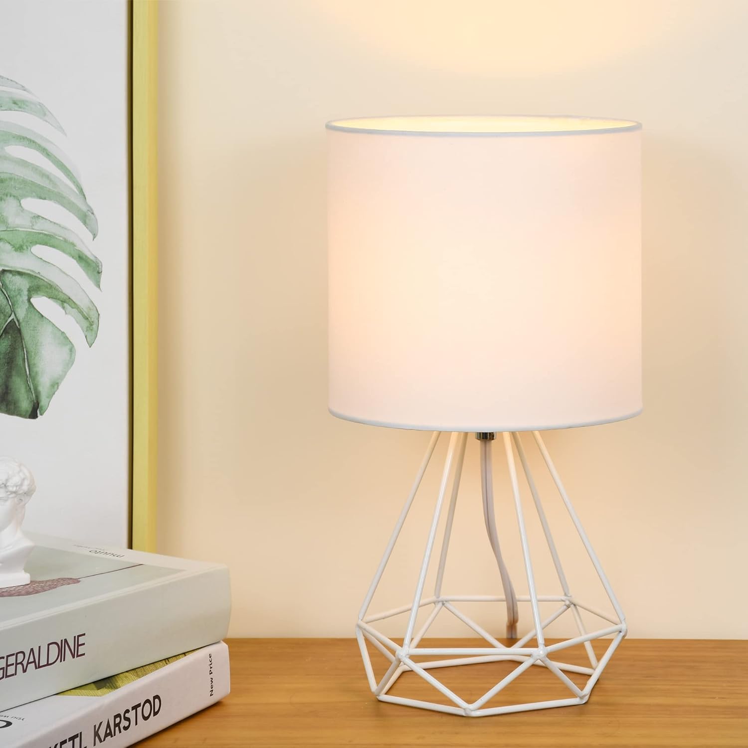 Lampwell Lámpara de mesa pequeña SIM para sala de estar como lámpara de mesita de noche para dormitorio, lámpara de mesa moderna, lámpara de mesa