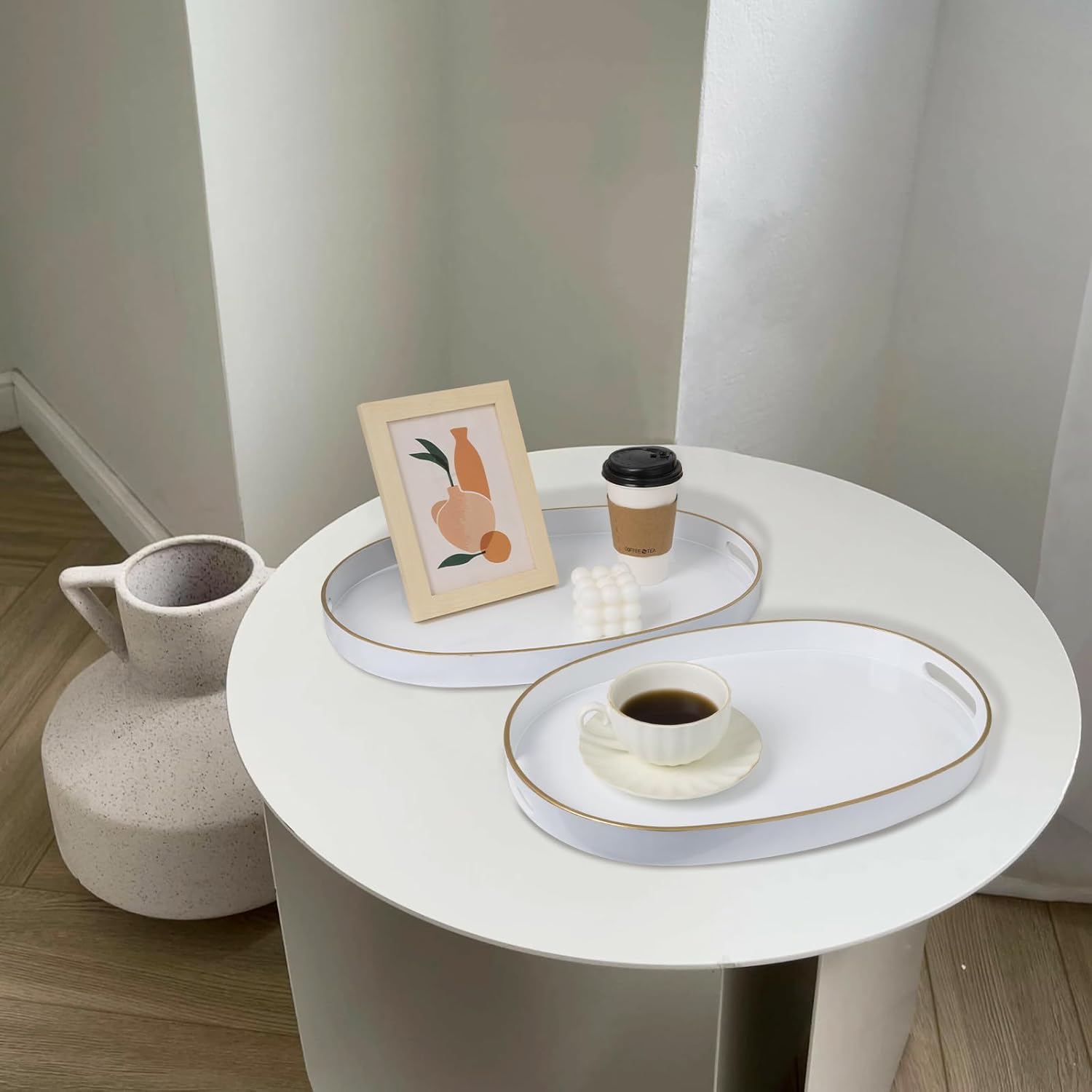 MAONAME Bandejas blancas para servir con asas, bandejas decorativas ovaladas para mesa de café, bandejas anidables, juego de 2, bandejas de tocador