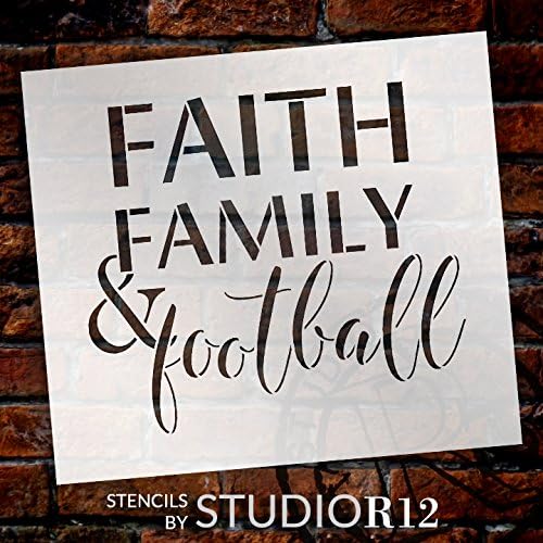 StudioR12 – Plantilla de familia y fútbol de Faith  Plantilla Mylar reutilizable  Deportes de otoño  Uso para pintar letreros de madera  Paletas de