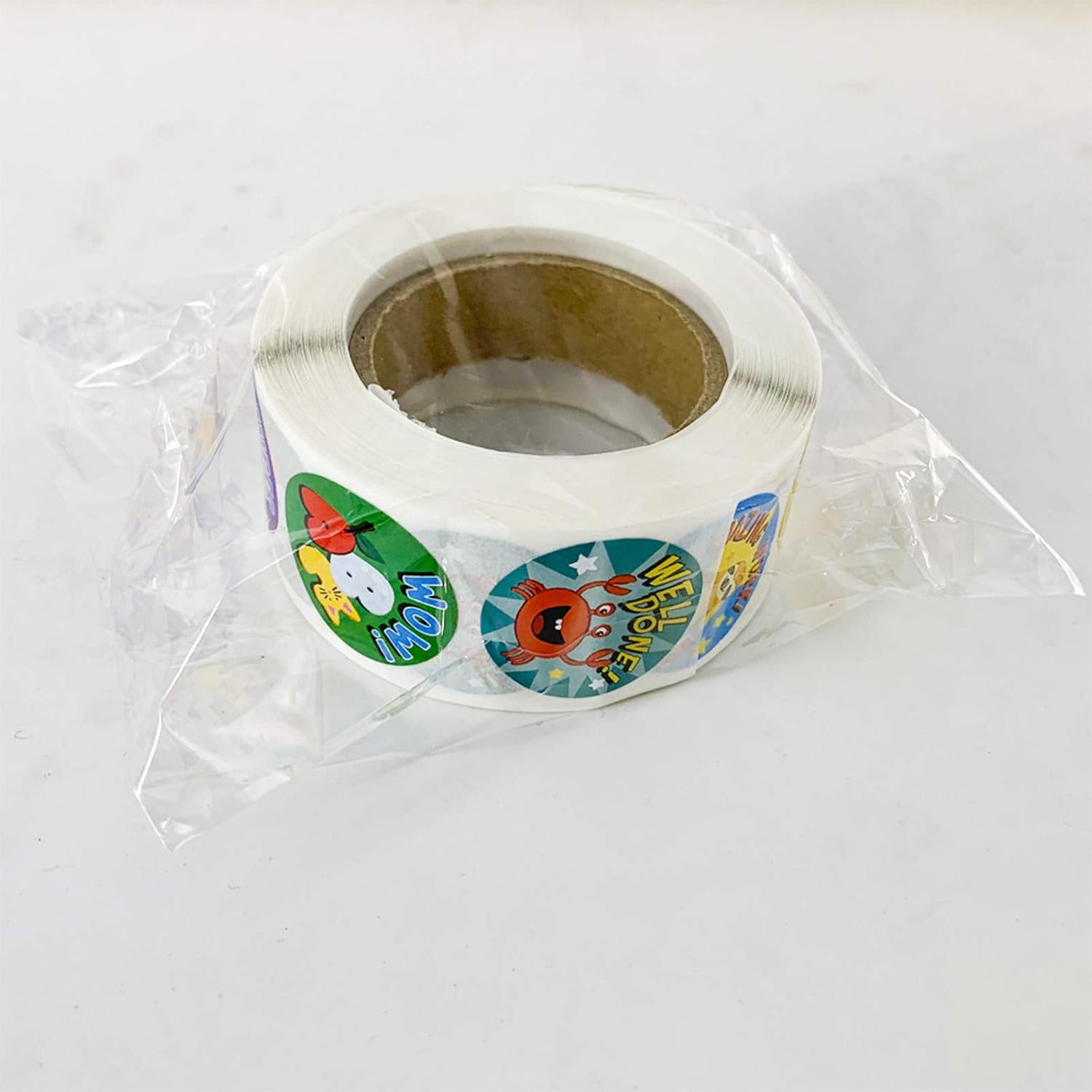 Calcomanías de animales de juguete para niños, decoración de regalos, 1 rollo de 500 postes de calcomanías para niñas (multicolor, tamaño único)