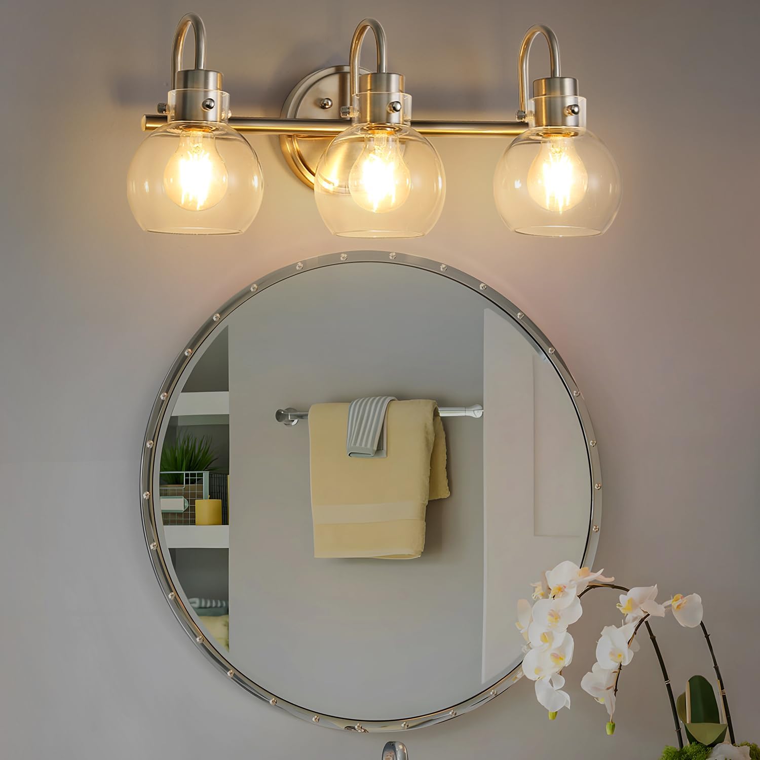 Lámpara de tocador de 3 luces, lámparas de baño de níquel cepillado, apliques de pared de granja con pantalla de vidrio transparente de globo,